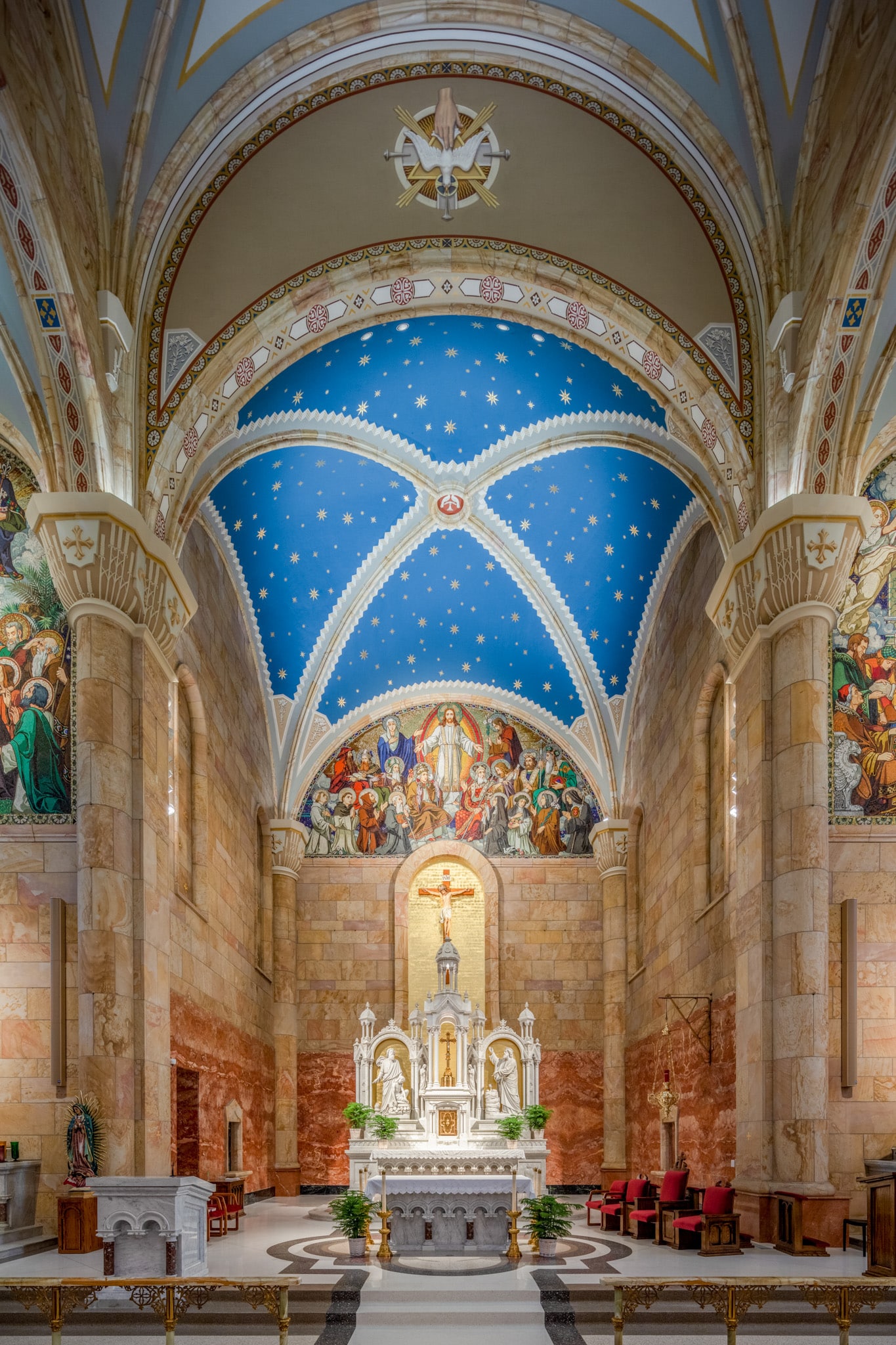 St. Joseph in Jasper, Indiana completed apse